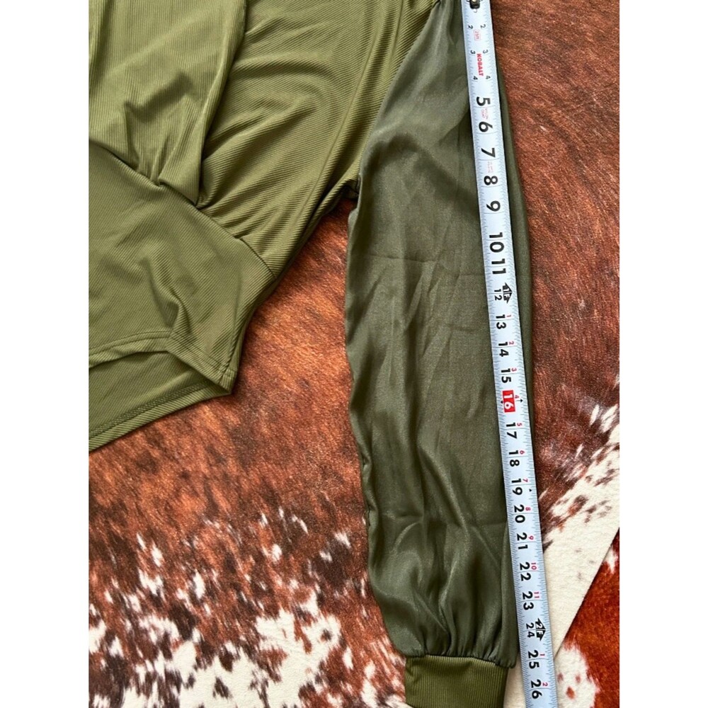 SHEIN Olive Green Long Sleeve Surplice Bodysuit - Picture 4 of 5